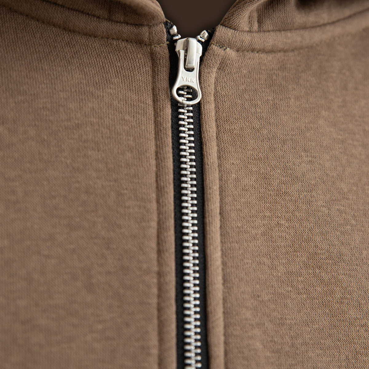 CORE ESSENTIAL FULL-ZIP BROWN