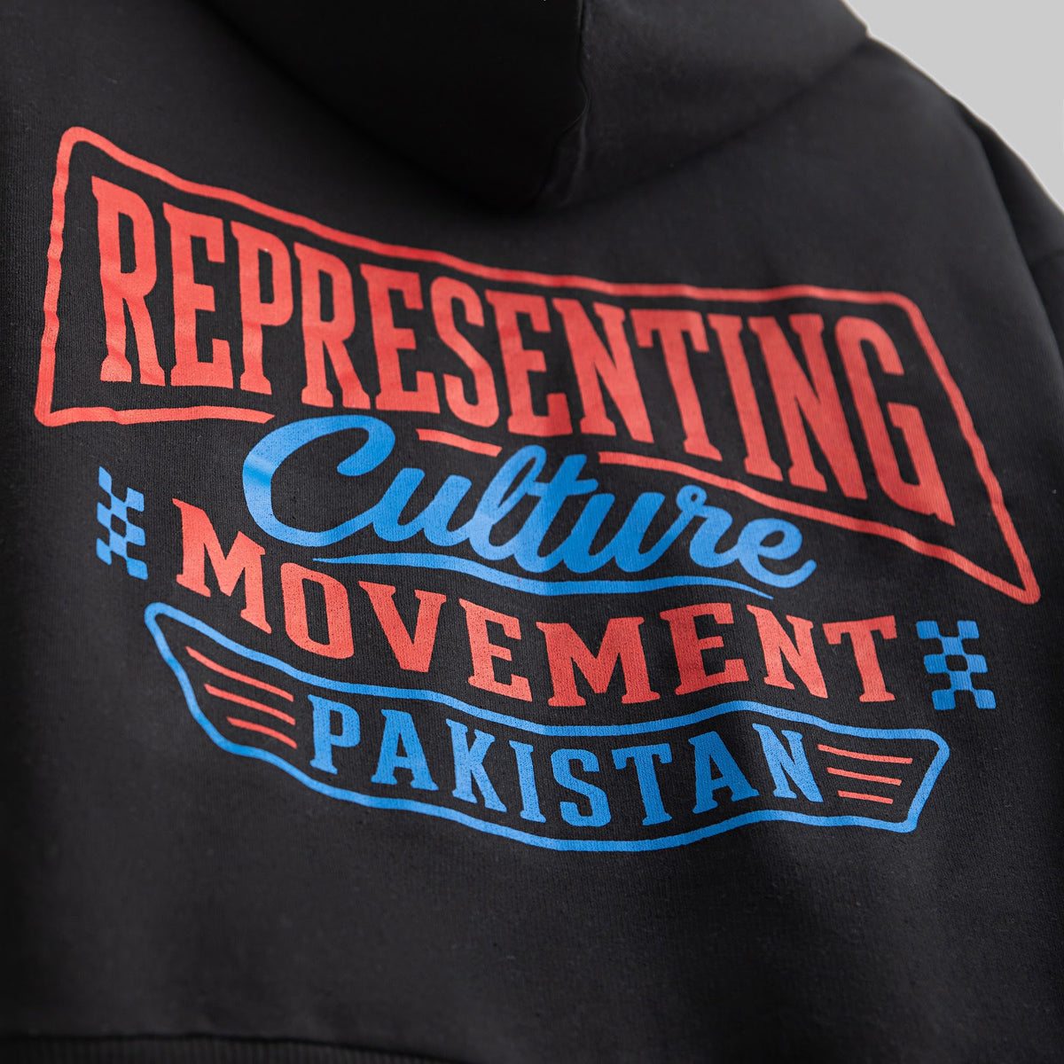 STANDARD CORE HOODIE BLACK