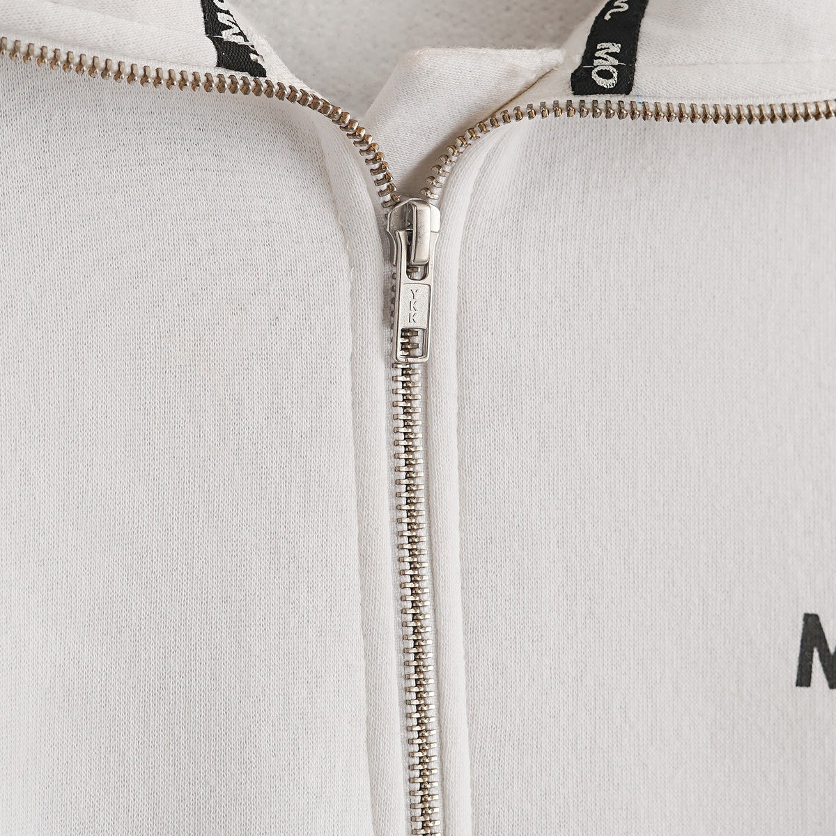 CORE ESSENTIAL HALF-ZIP WHITE