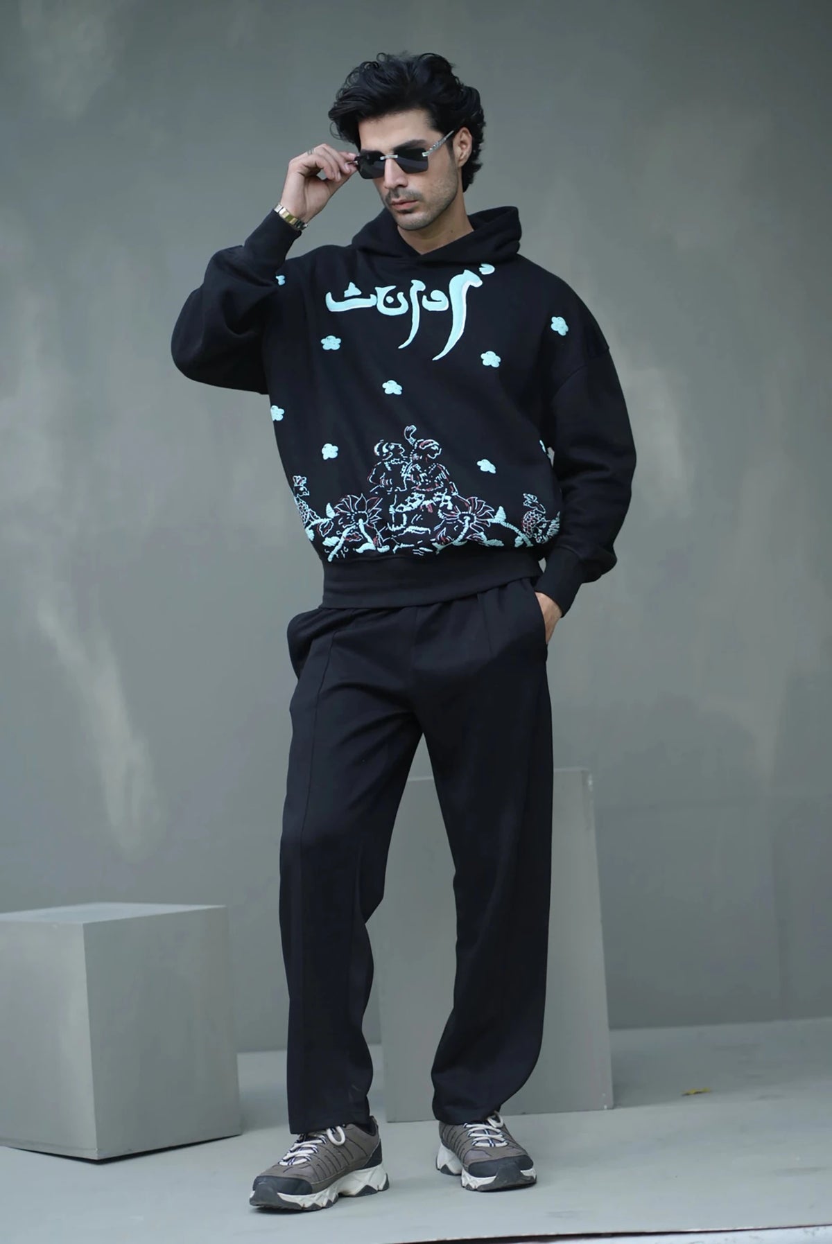 Serpent Sky (Black)