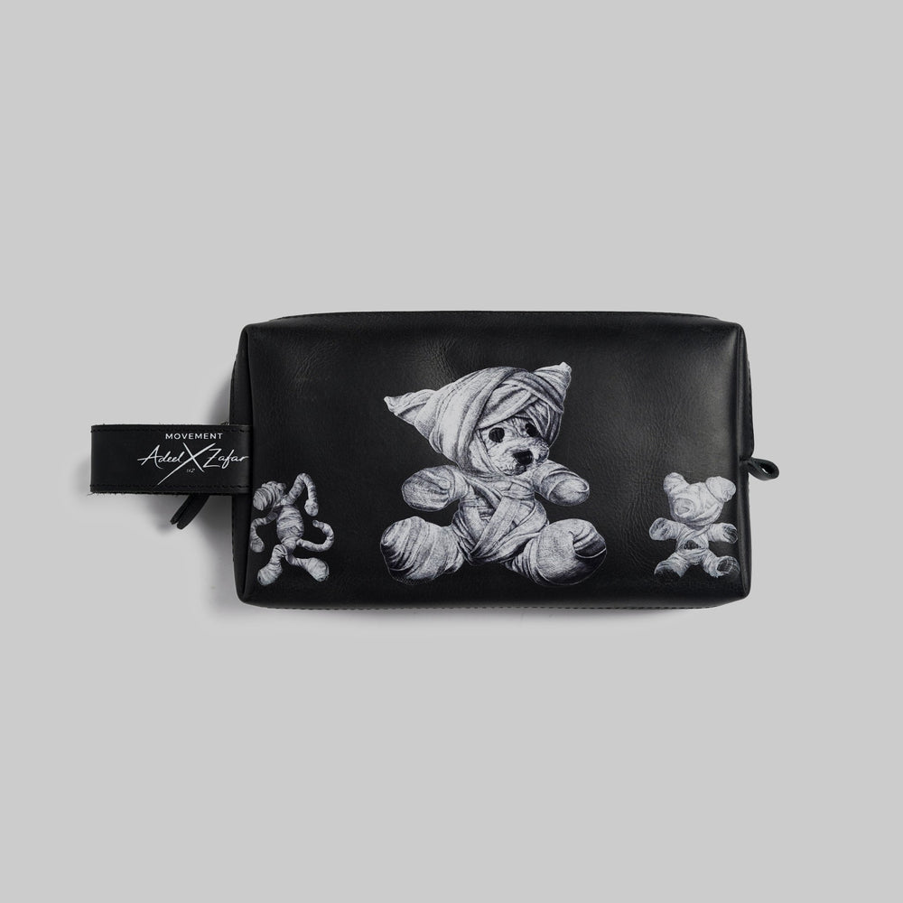 THE COLLECTIBLE LEATHER POUCH